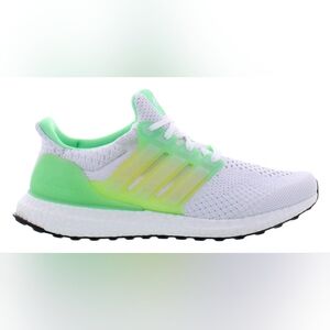 NWT Adidas Ultraboost DNA 5.0 GV8730 Green White Size 9